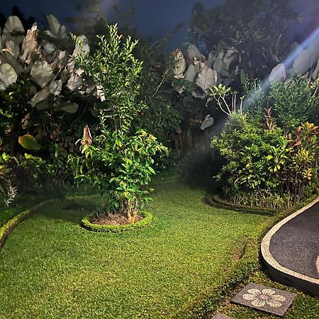 Sari Kembang Villa Ubud 1 Esterno foto