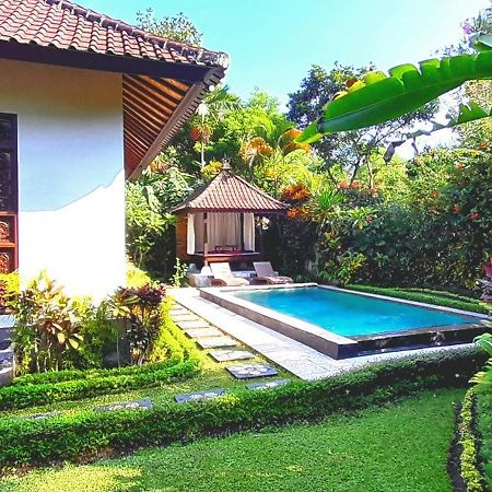 Sari Kembang Villa Ubud 1 Esterno foto