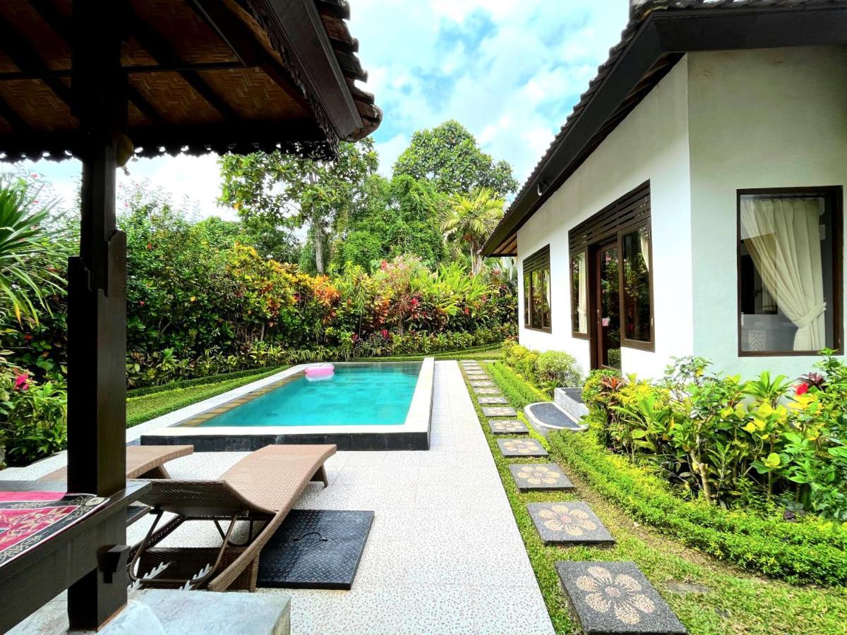 Sari Kembang Villa Ubud 1 Esterno foto